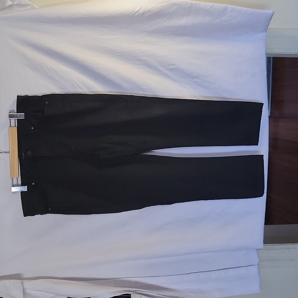 Women's black stretch ankle length Calvin Klein jeans